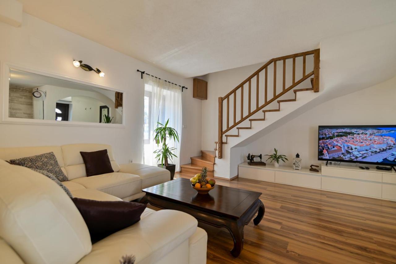 Apartman Ciciliani Трогир Экстерьер фото