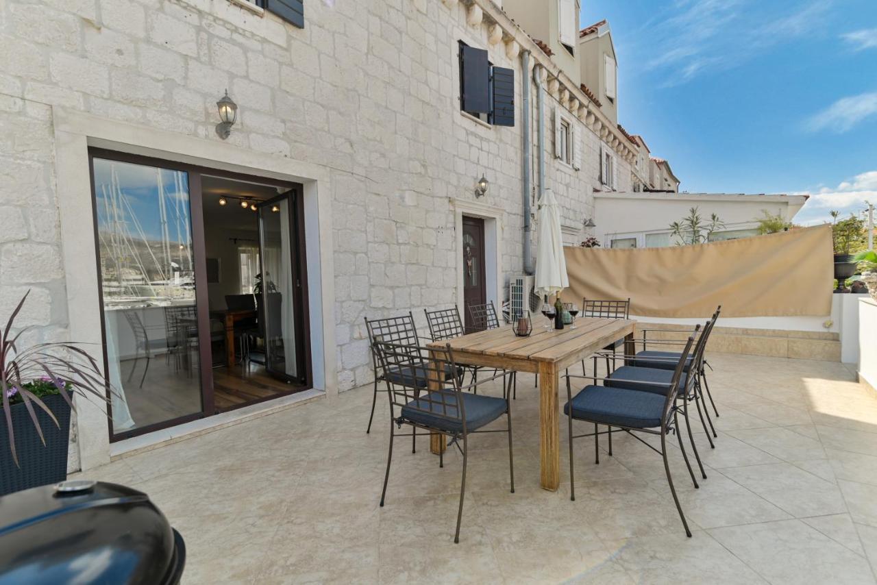 Apartman Ciciliani Трогир Экстерьер фото