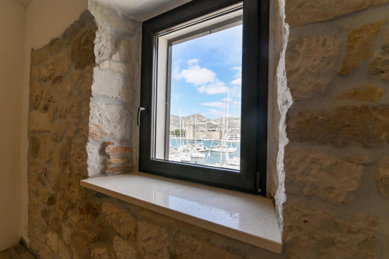 Apartman Ciciliani Трогир Экстерьер фото