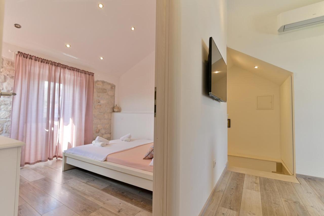 Apartman Ciciliani Трогир Экстерьер фото