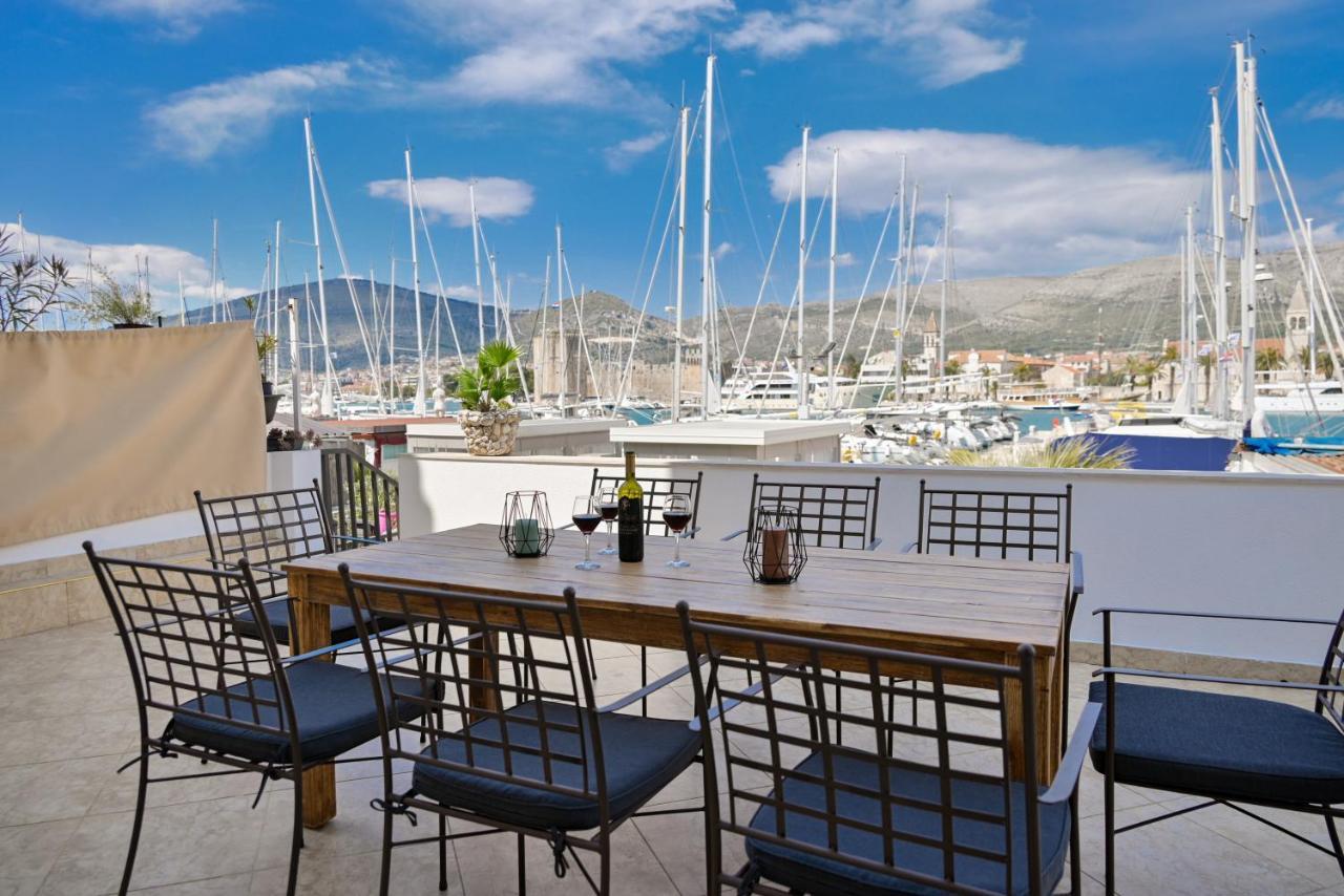 Apartman Ciciliani Трогир Экстерьер фото