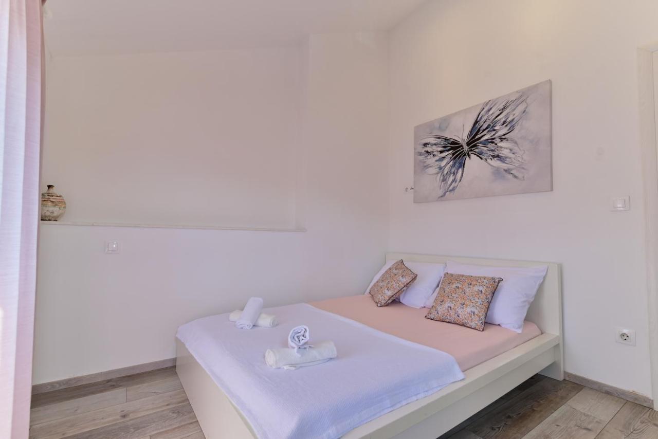Apartman Ciciliani Трогир Экстерьер фото
