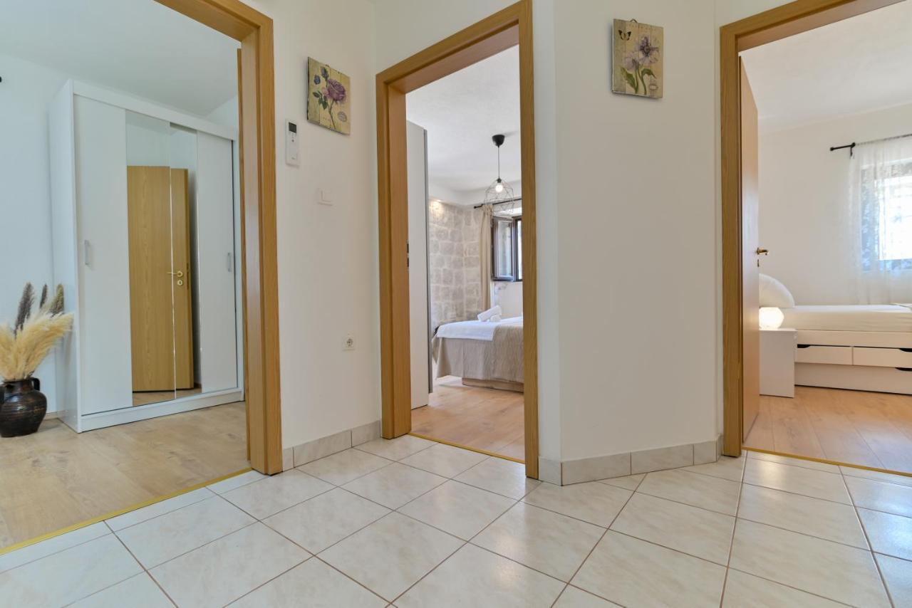 Apartman Ciciliani Трогир Экстерьер фото