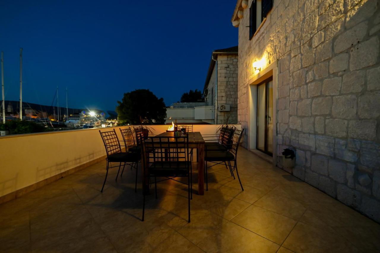 Apartman Ciciliani Трогир Экстерьер фото
